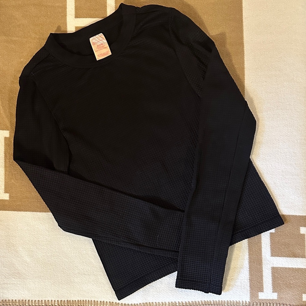 No Boundaries Textured Black Long Sleeve Thermal Tee